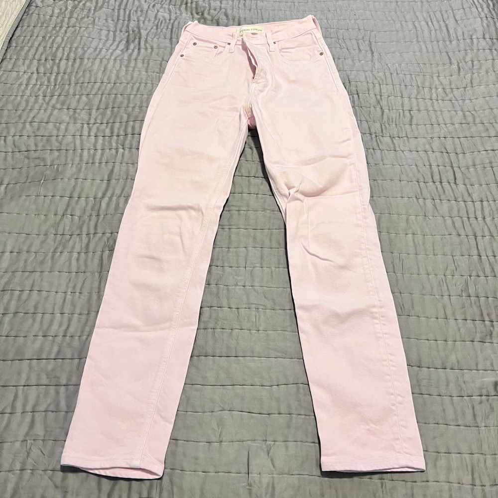Aritzia light pink jeans sz 25